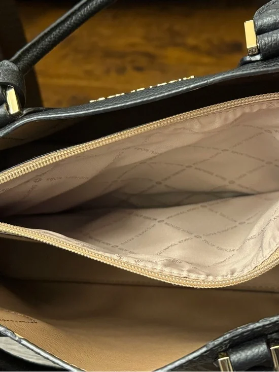 Michael Kors Black Pebbled Leather Satchel Crossbody Bag Purse - Picture 11 of 16